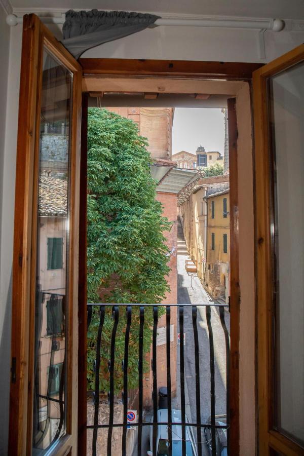 La Conca Apartment: A View On The Roman Aqueduct Perugia Exteriér fotografie